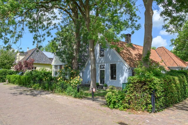 Dorpsstraat 3